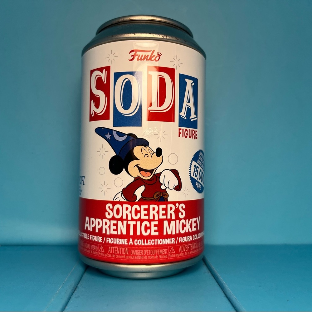 Funko Soda - Sorcerer's Apprentice Mickey with buckets Chase - Picture 6 of 7